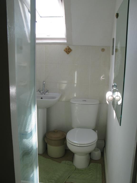 Avebury Life Bed & Breakfast Phòng bức ảnh